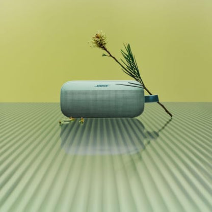 Bose SoundLink Flex Bluetooth Speaker (2nd Gen) - Portable Outdoor Speaker with Hi-Fi Audio, Waterproof and Dustproof 62
